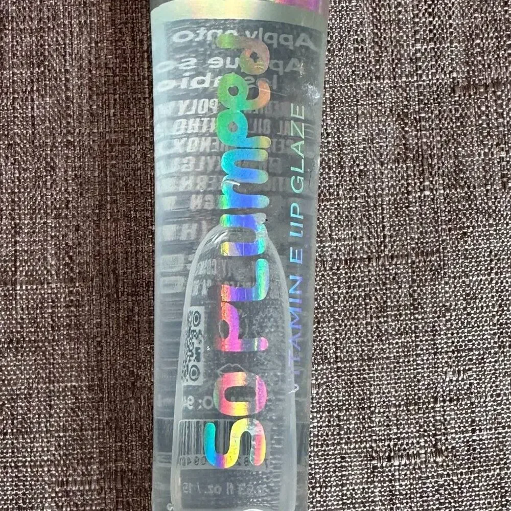 Italia Deluxe So Plumped Vitamin E Lip Gloss Glaze - NEW * Bundle Pricing *
